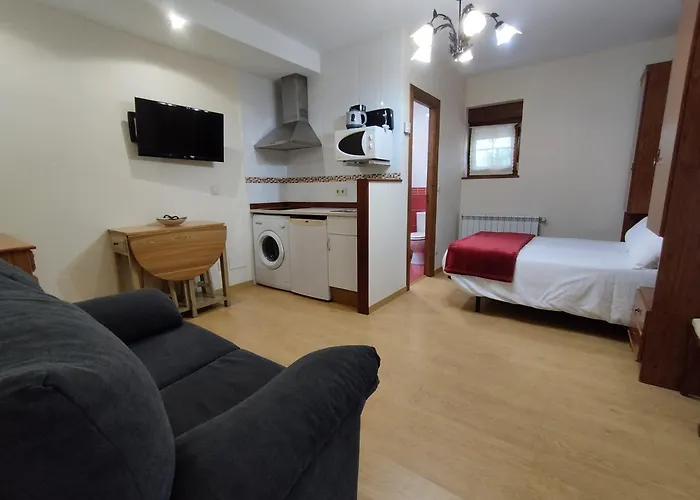 Altamira Apartment *